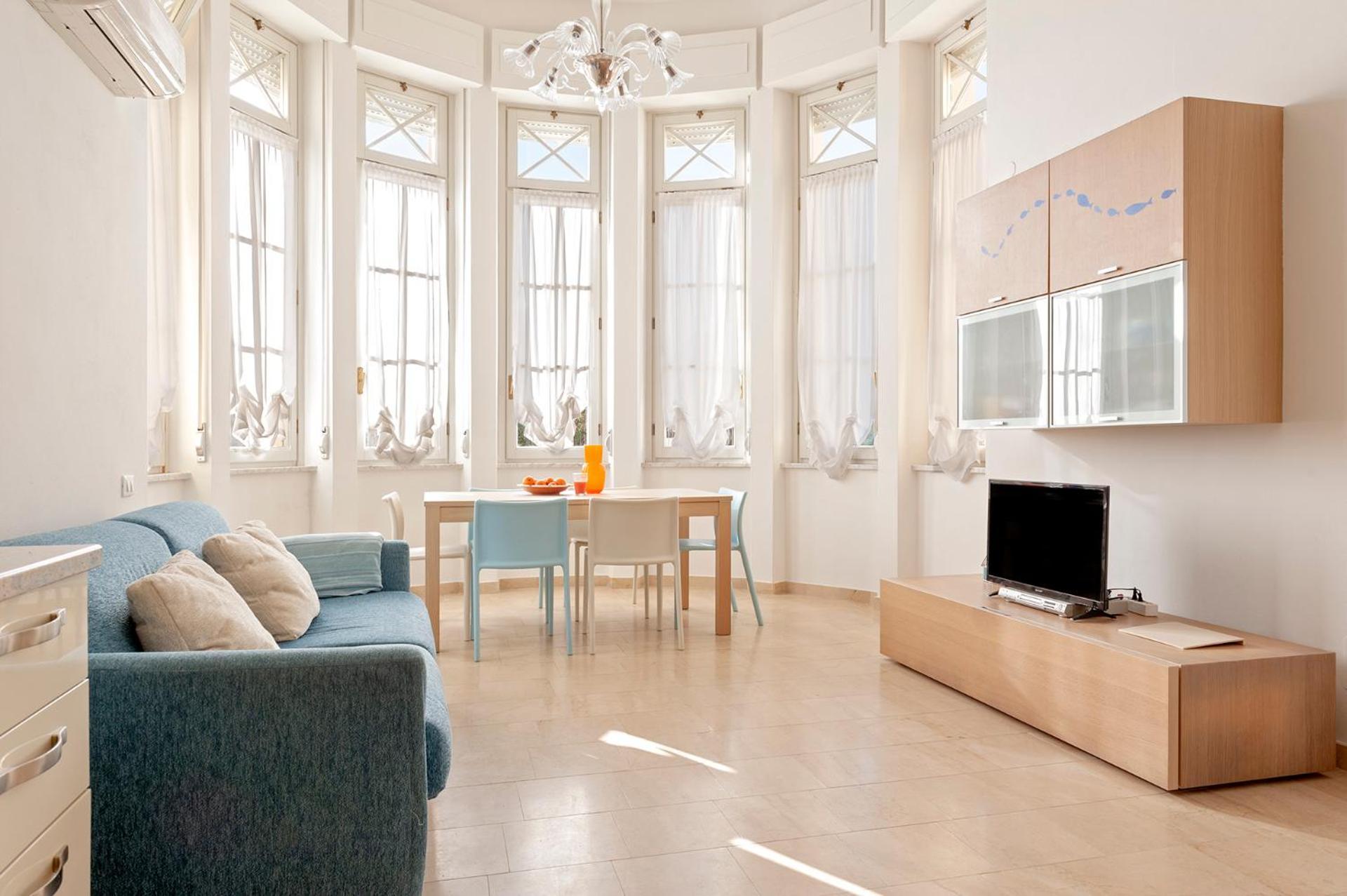 Luminosity By The Sea Apartment *